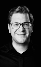 Dr. Dominik Hagmann
